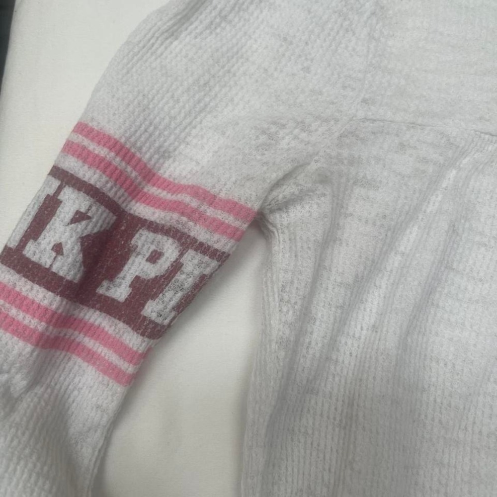 Victoria secret shirt - Picture 4 of 8